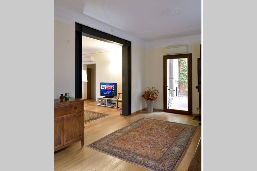 C-Rooms, Residenza Correggio Parma Buitenkant foto